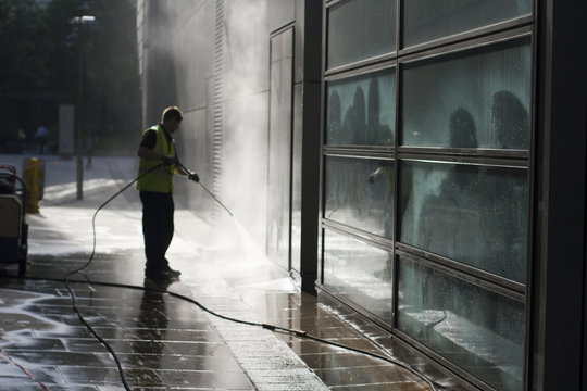Commercial Pressure Washing Services in Perth